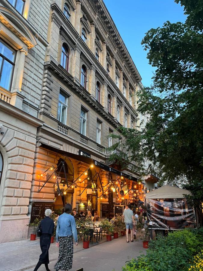 Casa Nora Liszt Ferenc Ter Apartment Budapest Ngoại thất bức ảnh
